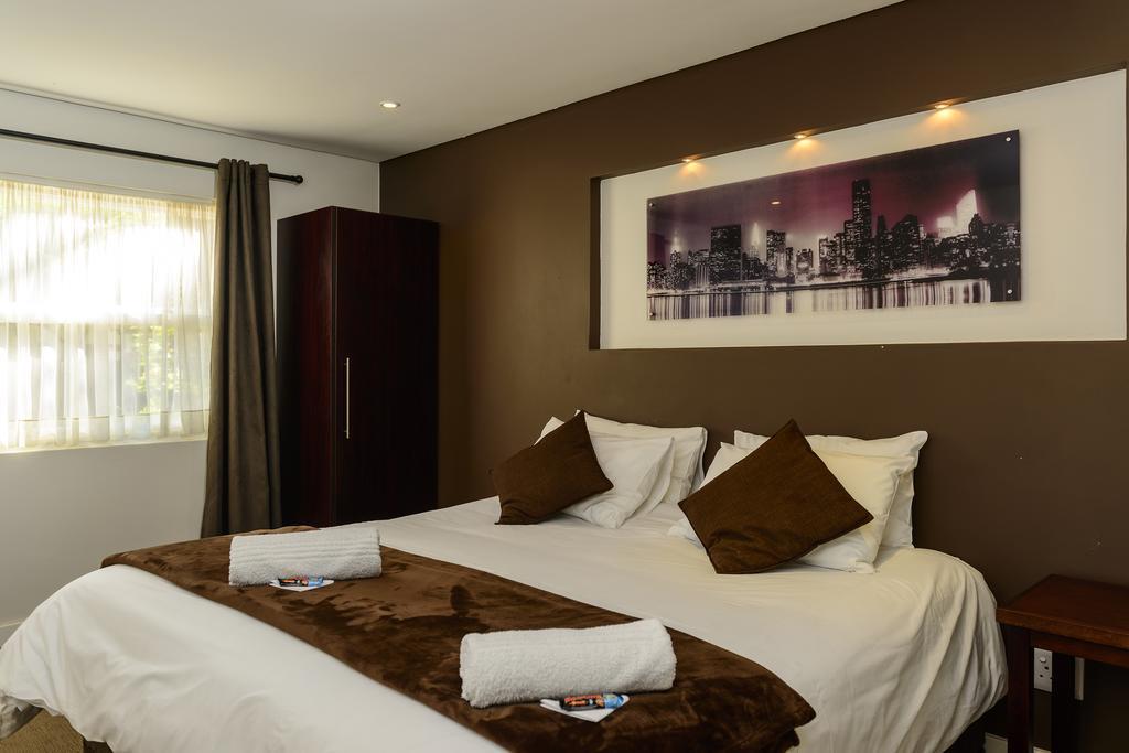 Biggy Best Boutique Hotel & Self Catering Cottages Howick Bilik gambar
